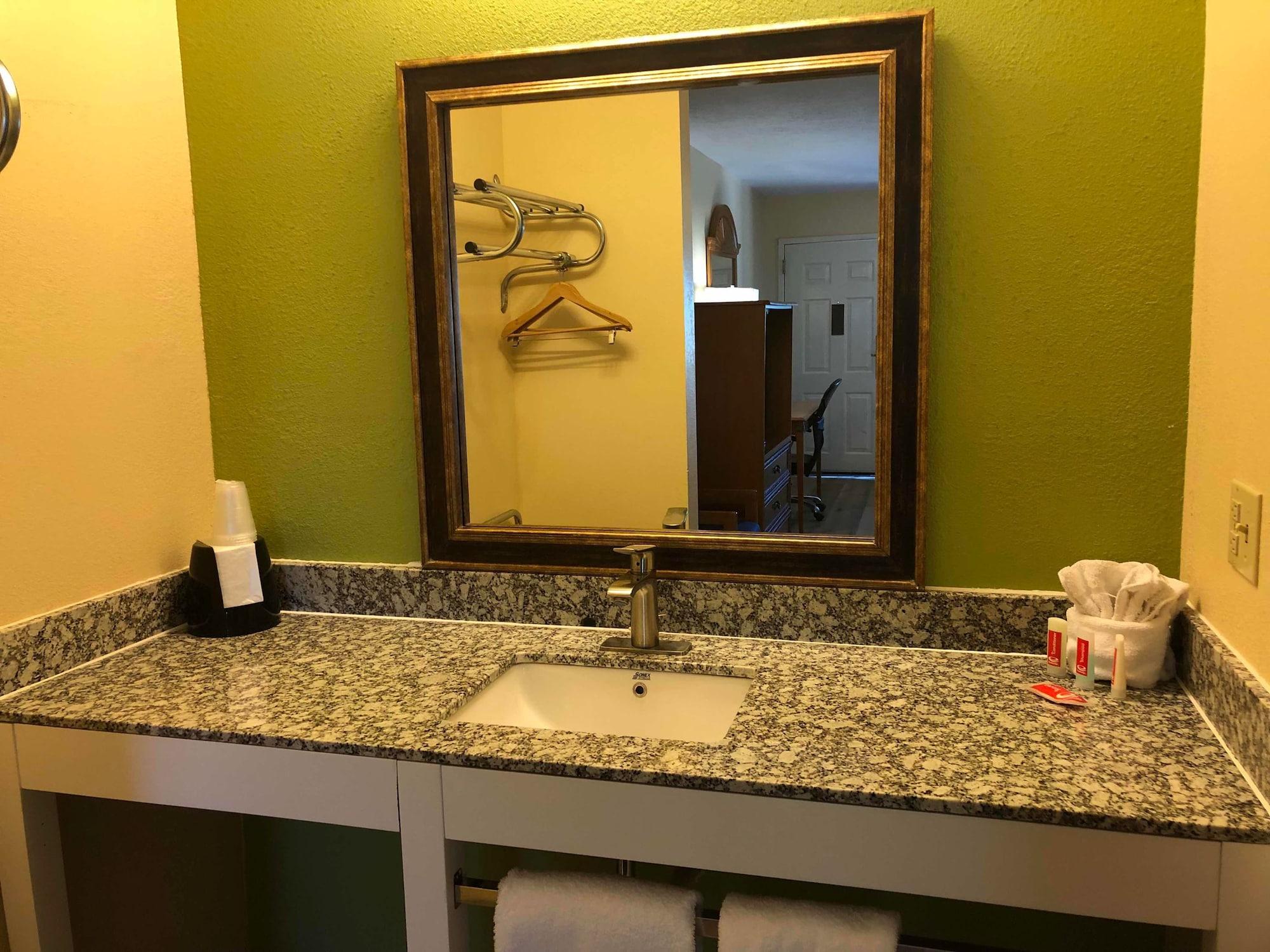 Econo Lodge West - Coors Blvd Albuquerque Eksteriør billede