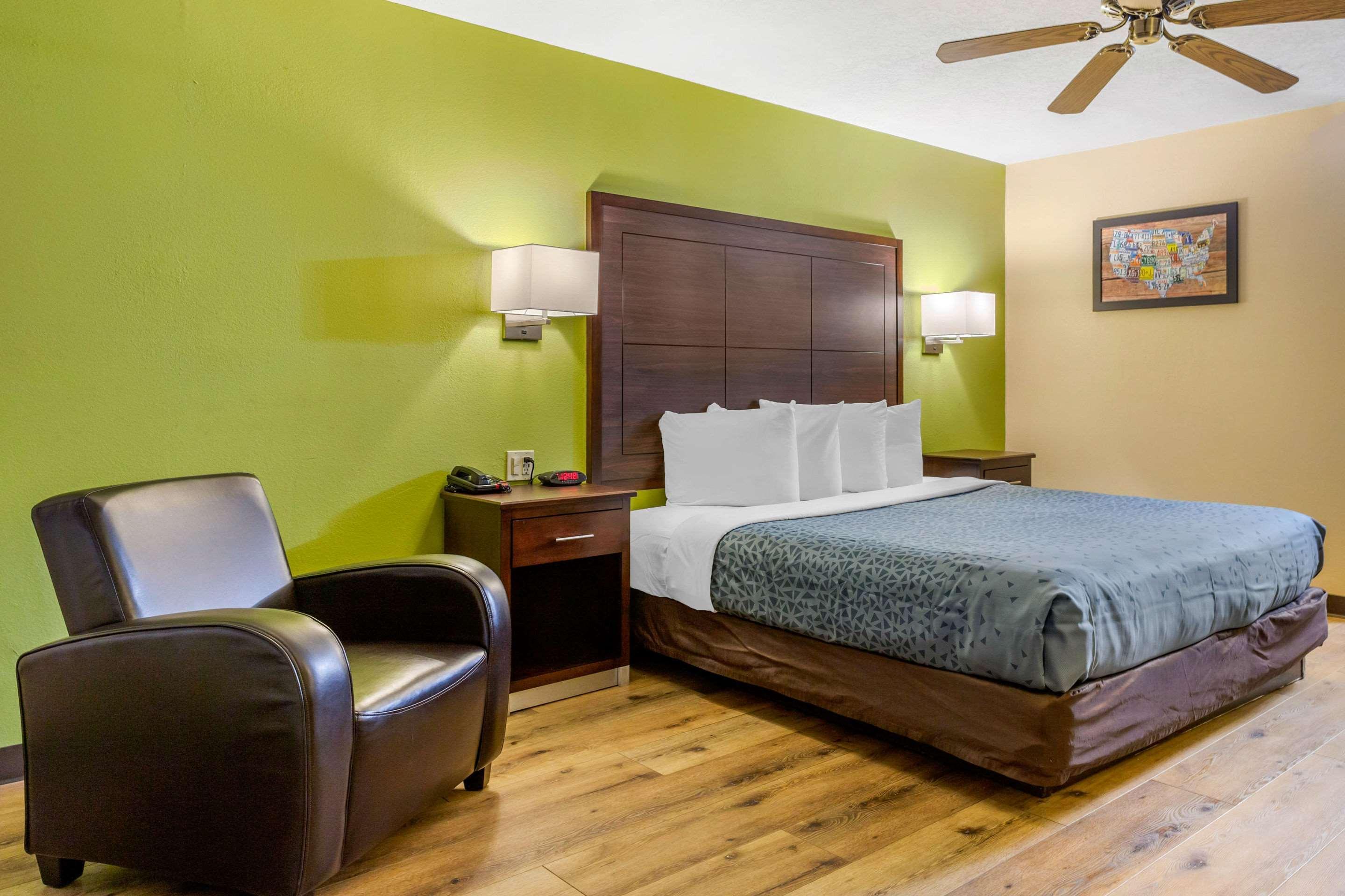 Econo Lodge West - Coors Blvd Albuquerque Eksteriør billede