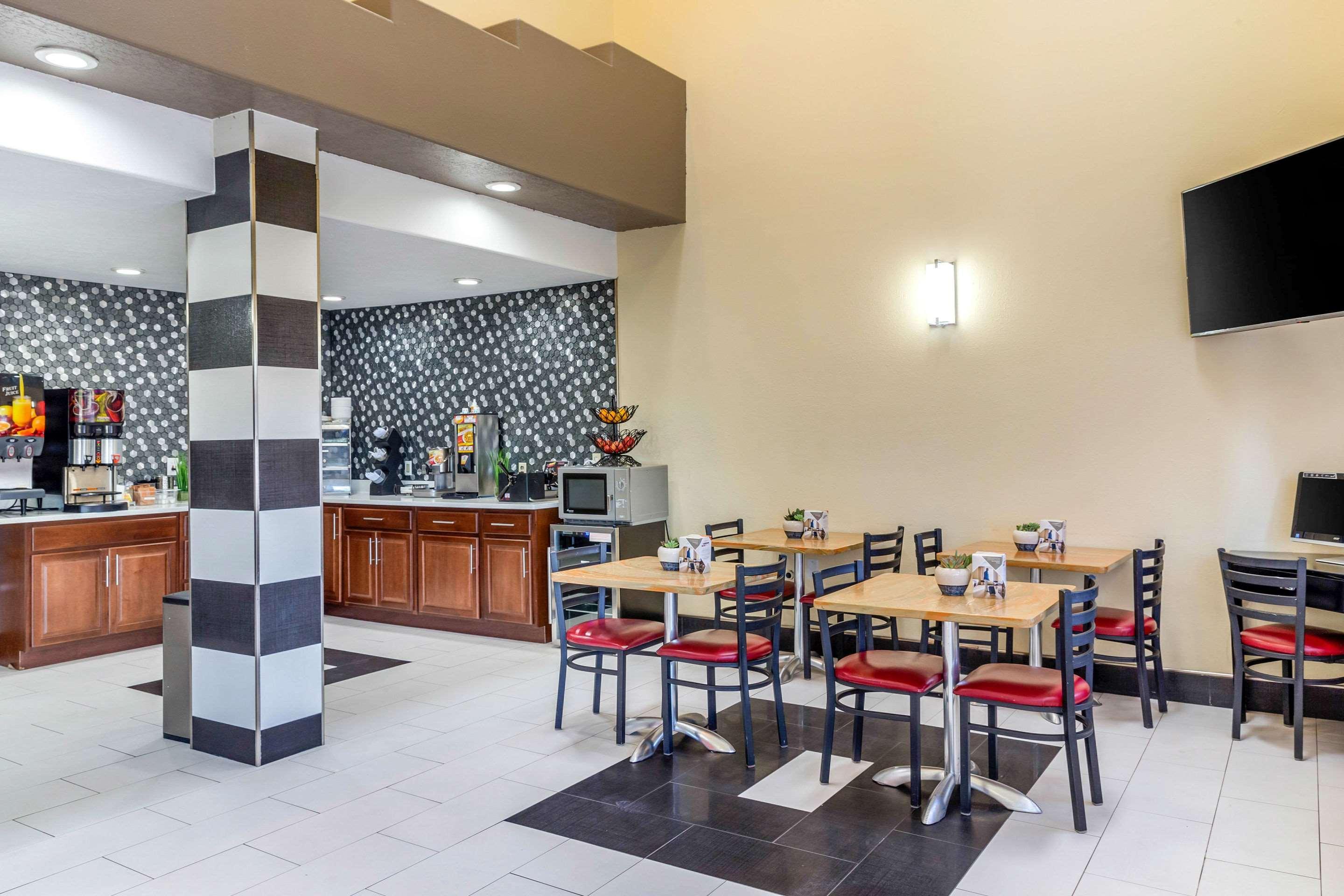 Econo Lodge West - Coors Blvd Albuquerque Eksteriør billede
